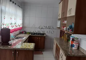 Foto 1 de Sobrado com 3 Quartos à venda, 140m² em Jardim Nobrega, Mauá