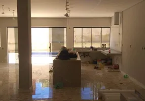 Foto 1 de Casa com 3 Quartos à venda, 370m² em Belvedere, Belo Horizonte