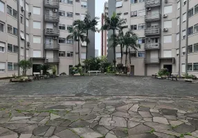 Foto 1 de Apartamento com 1 Quarto à venda, 42m² em Jardim Lindóia, Porto Alegre