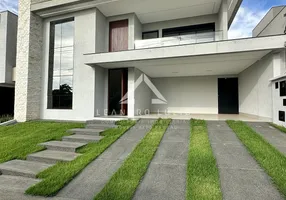 Foto 1 de Casa com 4 Quartos à venda, 252m² em Jardins Capri, Senador Canedo