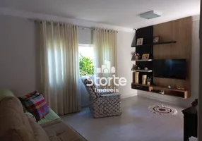 Foto 1 de Casa com 3 Quartos à venda, 196m² em City Uberlândia, Uberlândia