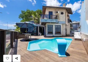 Foto 1 de Casa com 5 Quartos para alugar, 200m² em Praia de Bombas, Bombinhas