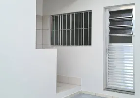 Foto 1 de Casa com 1 Quarto para alugar, 45m² em Vila Água Funda, São Paulo