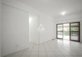 Foto 1 de Apartamento com 3 Quartos à venda, 100m² em Recreio Dos Bandeirantes, Rio de Janeiro