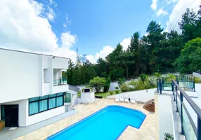 Foto 1 de Casa de Condomínio com 5 Quartos para venda ou aluguel, 800m² em Alphaville Residencial 10, Santana de Parnaíba