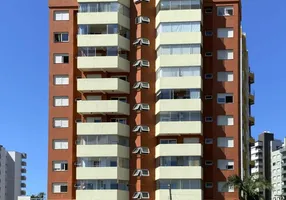 Foto 1 de Apartamento com 2 Quartos à venda, 77m² em Predial, Torres
