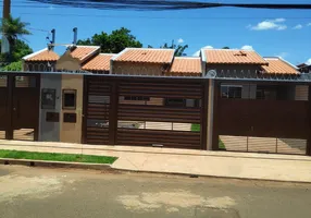 Foto 1 de Casa com 2 Quartos à venda, 68m² em Jardim Aeroporto, Campo Grande