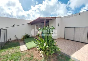 Foto 1 de Casa com 3 Quartos à venda, 162m² em Panorama, Uberlândia