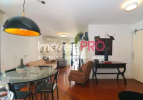 Foto 1 de Apartamento com 3 Quartos à venda, 100m² em Moema, São Paulo