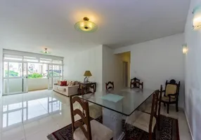 Foto 1 de Apartamento com 3 Quartos à venda, 122m² em Cerqueira César, São Paulo