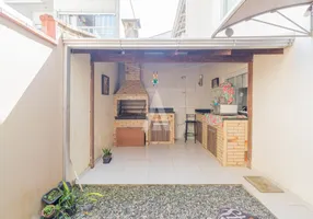 Foto 1 de Casa com 3 Quartos à venda, 108m² em Nova Brasília, Joinville