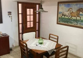 Foto 1 de Sobrado com 3 Quartos à venda, 182m² em Chácara Jafet, Mogi das Cruzes