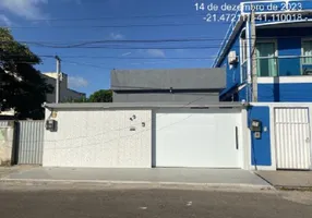 Foto 1 de Casa com 2 Quartos à venda, 177m² em Centro, São Francisco de Itabapoana