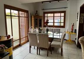 Foto 1 de Casa com 3 Quartos à venda, 145m² em Estância Velha, Canoas