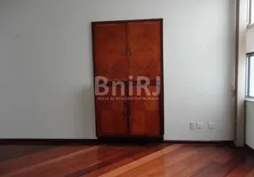 Foto 1 de Apartamento com 3 Quartos para venda ou aluguel, 143m² em Tijuca, Rio de Janeiro