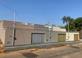 Foto 1 de Casa com 3 Quartos à venda, 133m² em Vila São Joaquim, Aparecida de Goiânia