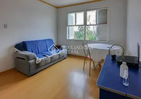 Foto 1 de Apartamento com 2 Quartos à venda, 56m² em Teresópolis, Porto Alegre