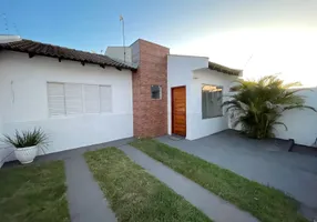 Foto 1 de Casa com 3 Quartos à venda, 90m² em Parque Residencial Tropical Ville , Cuiabá