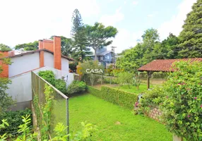 Foto 1 de Casa com 3 Quartos à venda, 270m² em Teresópolis, Porto Alegre