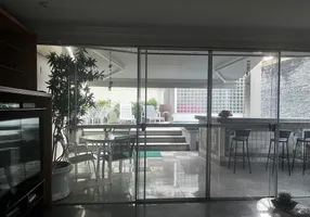 Foto 1 de Casa com 4 Quartos à venda, 431m² em Barra da Tijuca, Rio de Janeiro