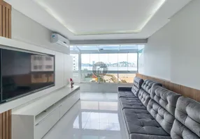 Foto 1 de Apartamento com 4 Quartos à venda, 200m² em Pioneiros, Balneário Camboriú
