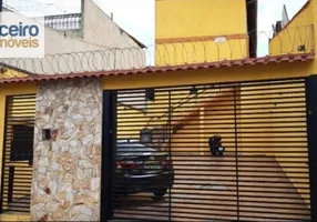 Foto 1 de Sobrado com 2 Quartos à venda, 76m² em Vila Dalila, São Paulo