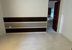 Foto 1 de Casa com 2 Quartos à venda, 90m² em Pernambués, Salvador