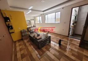 Foto 1 de Casa com 2 Quartos para alugar, 70m² em Cidade Serodio, Guarulhos