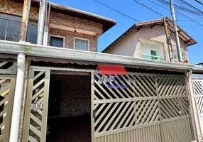 Foto 1 de Casa com 2 Quartos para alugar, 82m² em Jardim Casqueiro, Cubatão