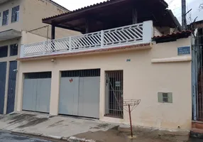 Foto 1 de Casa com 3 Quartos à venda, 203m² em Jardim Mirna, Taboão da Serra