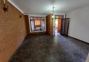Foto 1 de Casa com 4 Quartos à venda, 303m² em Parque Residencial Lagoinha, Ribeirão Preto