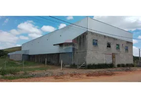 Foto 1 de Galpão/Depósito/Armazém à venda, 2000m² em Centro, Rio Novo