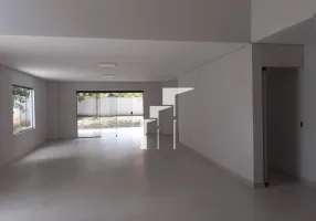 Foto 1 de Casa de Condomínio com 4 Quartos à venda, 356m² em Novo Uruguai, Teresina