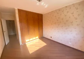 Foto 1 de Apartamento com 3 Quartos à venda, 130m² em Embaré, Santos