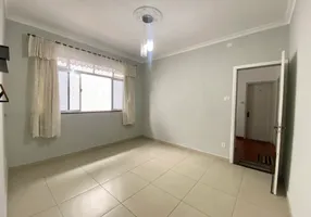 Foto 1 de Apartamento com 3 Quartos à venda, 88m² em Embaré, Santos