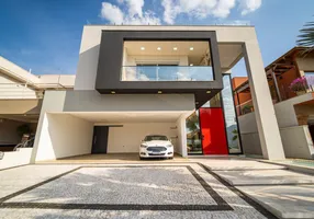 Foto 1 de Casa de Condomínio com 3 Quartos à venda, 390m² em Jardim Mariluz, São Pedro