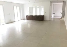 Foto 1 de Casa de Condomínio com 4 Quartos à venda, 400m² em Alto Da Boa Vista, São Paulo