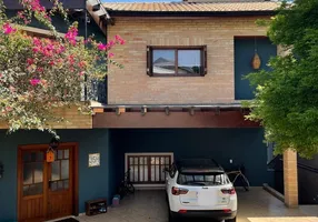 Foto 1 de Casa de Condomínio com 3 Quartos à venda, 360m² em Tarumã, Santana de Parnaíba