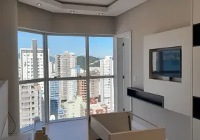 Foto 1 de Apartamento com 3 Quartos à venda, 177m² em Centro, Balneário Camboriú