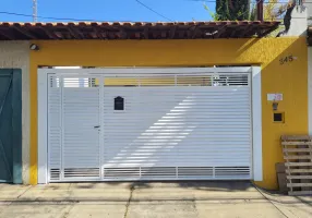 Foto 1 de Casa com 3 Quartos para alugar, 200m² em Vila Cordeiro, São Paulo