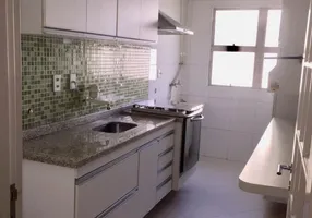 Foto 1 de Apartamento com 3 Quartos para alugar, 64m² em Vila Ema, São Paulo
