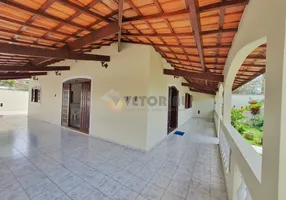 Foto 1 de Casa com 2 Quartos à venda, 226m² em Indaiá, Caraguatatuba