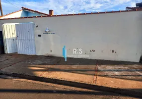 Foto 1 de Casa com 2 Quartos à venda, 250m² em Jardim Tropical, Avaré