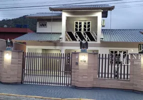 Foto 1 de Casa com 3 Quartos à venda, 134m² em Alto São Bento, Itapema