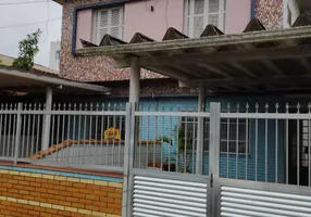 Foto 1 de Sobrado com 2 Quartos à venda, 109m² em Catiapoa, São Vicente