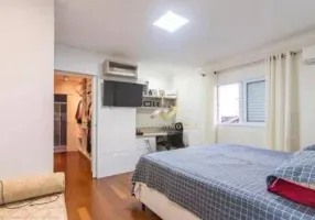 Foto 1 de Sobrado com 3 Quartos à venda, 240m² em Vila Scarpelli, Santo André