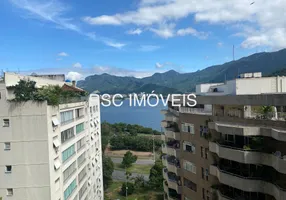 Foto 1 de Apartamento com 4 Quartos à venda, 227m² em Lagoa, Rio de Janeiro