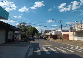 Foto 1 de Galpão/Depósito/Armazém à venda, 242m² em Setor Novo Horizonte, Goiânia