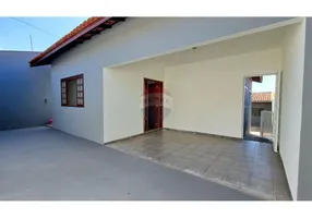 Foto 1 de Casa com 2 Quartos à venda, 130m² em Jardim Peabiru, Botucatu