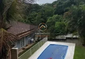 Foto 1 de Casa com 2 Quartos à venda, 1500m² em Rio do Ouro, Niterói
